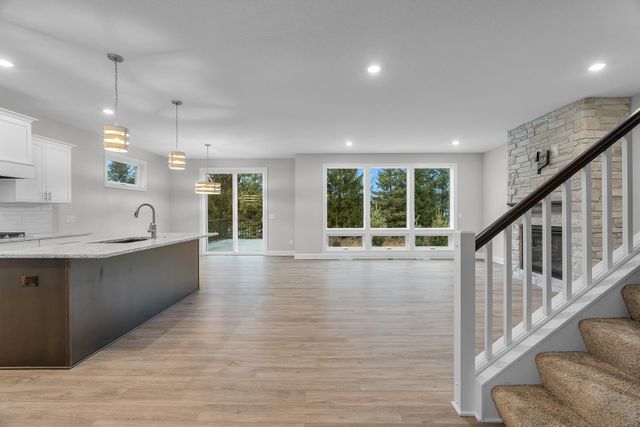 10748 40th Street N, Lake Elmo, MN 55042