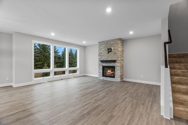 10748 40th Street N, Lake Elmo, MN 55042