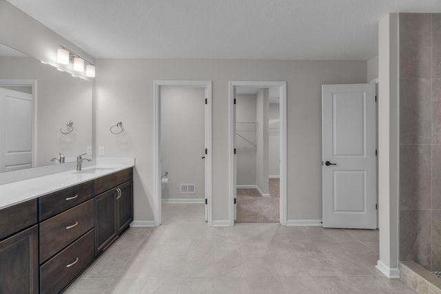 10748 40th Street N, Lake Elmo, MN 55042