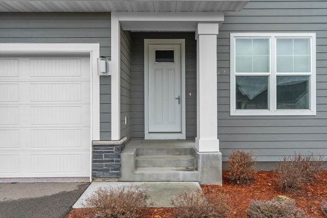 10748 40th Street N, Lake Elmo, MN 55042