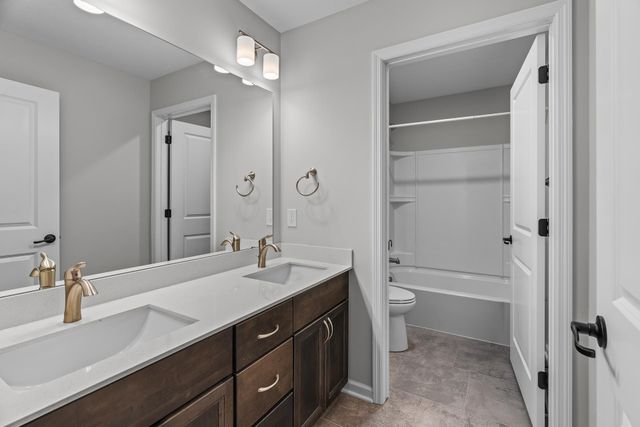 10748 40th Street N, Lake Elmo, MN 55042