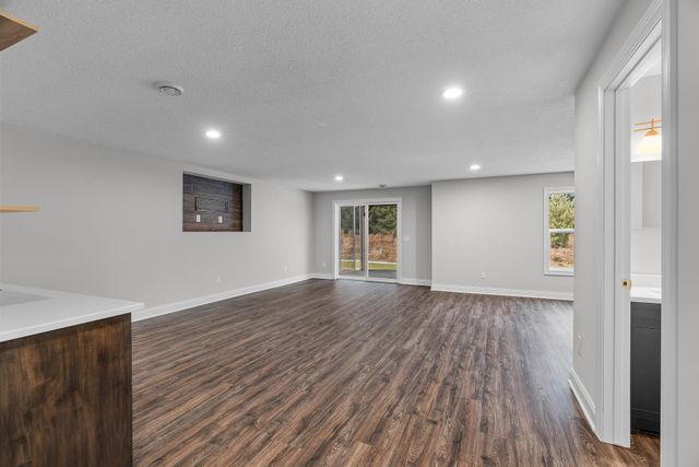 10748 40th Street N, Lake Elmo, MN 55042