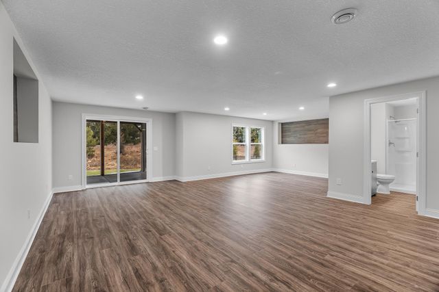 10748 40th Street N, Lake Elmo, MN 55042