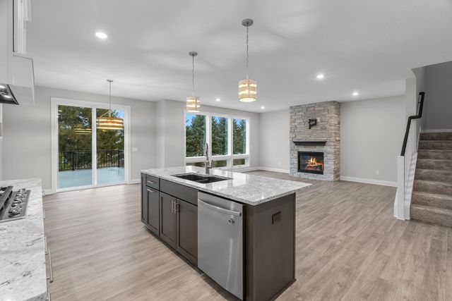 10748 40th Street N, Lake Elmo, MN 55042