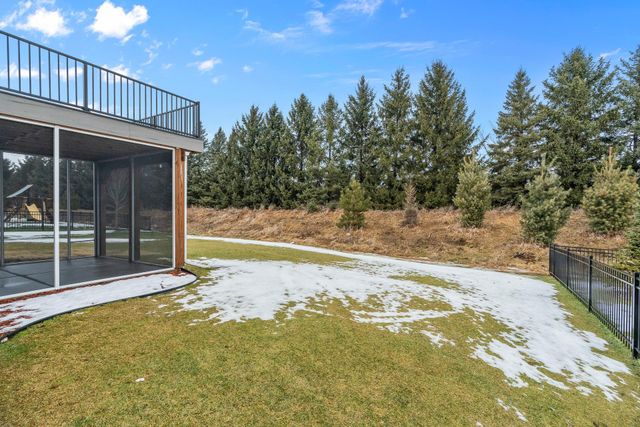 10748 40th Street N, Lake Elmo, MN 55042