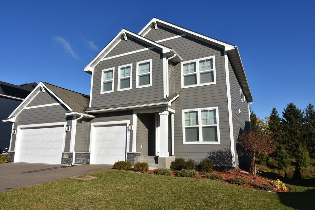 10748 40th Street N, Lake Elmo, MN 55042