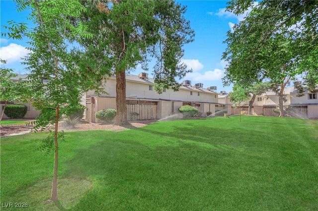 4770 Topaz Street 108, Las Vegas, NV 89121