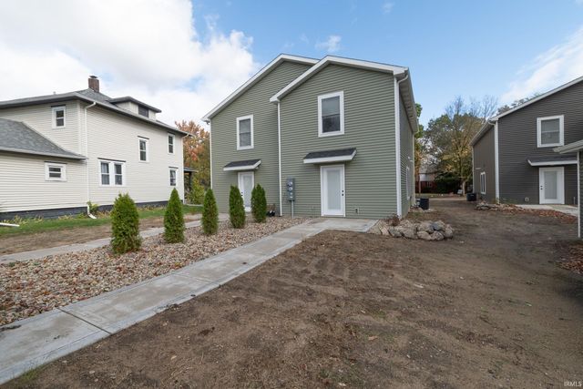 1117 Edwardsburg Ave., Elkhart, IN 46514