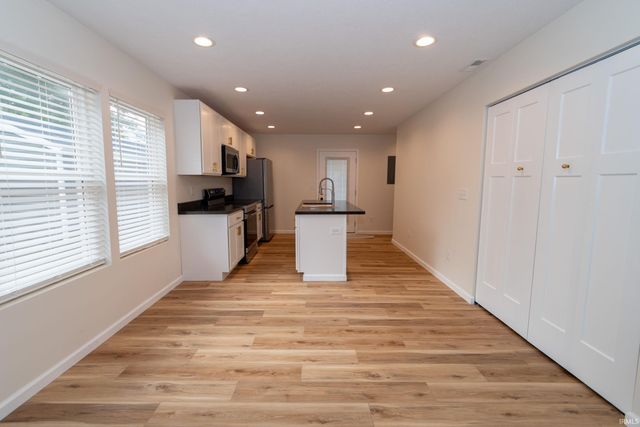 1117 Edwardsburg Ave., Elkhart, IN 46514