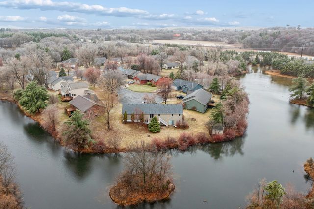 1528 Shore Haven Court, Menomonie, WI 54751