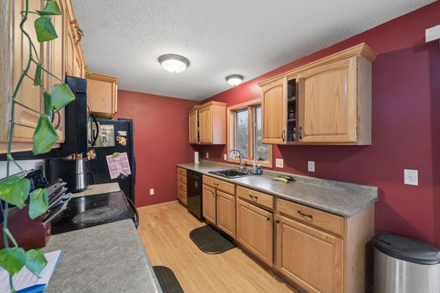 1528 Shore Haven Court, Menomonie, WI 54751