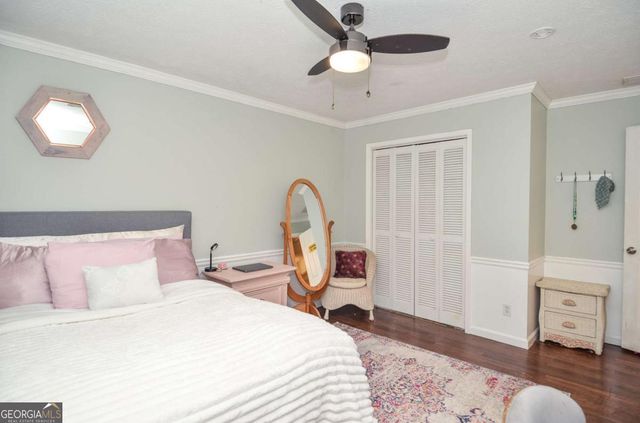 5500 Georgetown Trace SW, Lilburn, GA 30047