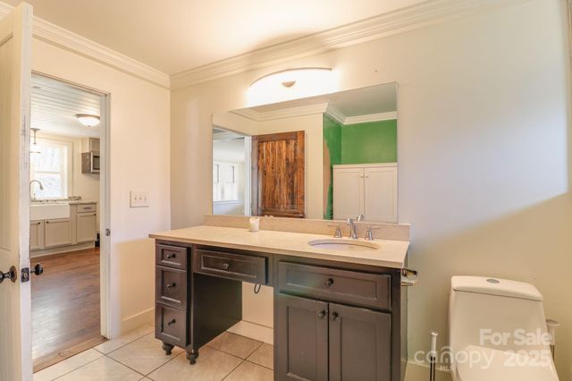 1108 Jenkins Valley Road, Alexander, NC 28701