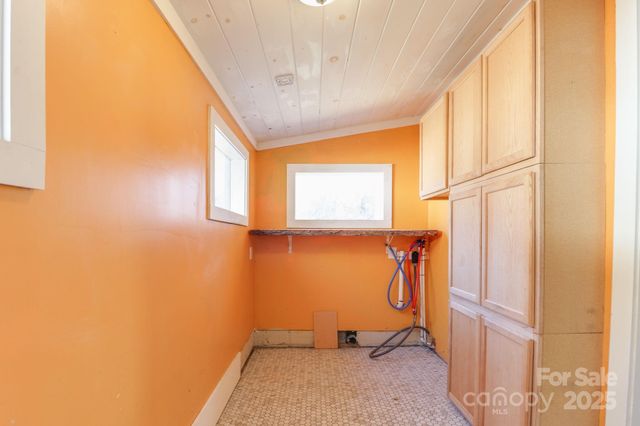 1108 Jenkins Valley Road, Alexander, NC 28701