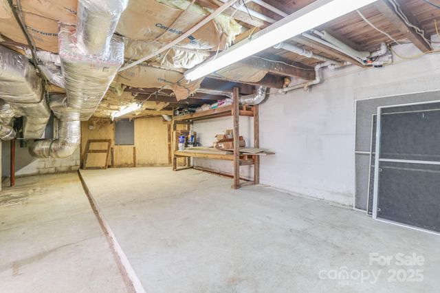 1108 Jenkins Valley Road, Alexander, NC 28701