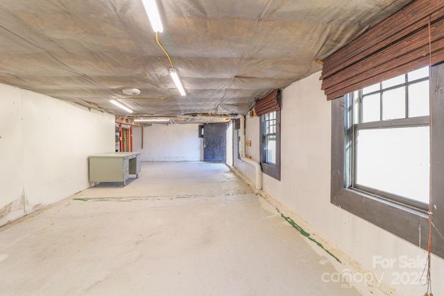 1108 Jenkins Valley Road, Alexander, NC 28701