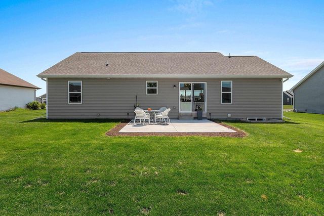 1960 RED FOX LANE, Kaukauna, WI 54130