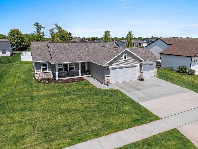 1960 RED FOX LANE, Kaukauna, WI 54130