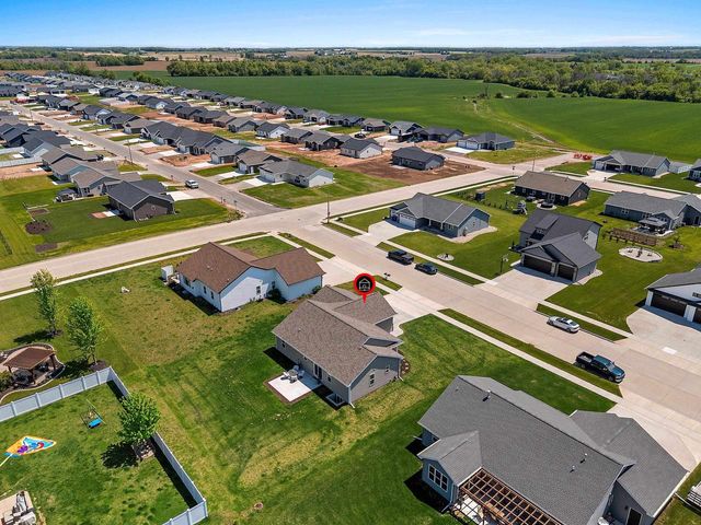 1960 RED FOX LANE, Kaukauna, WI 54130
