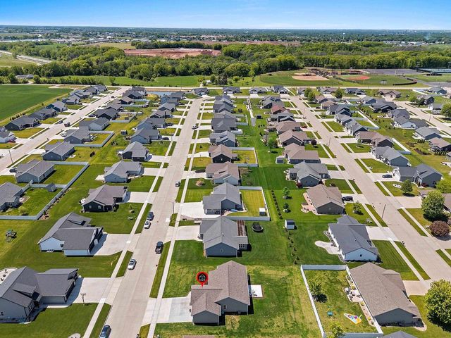 1960 RED FOX LANE, Kaukauna, WI 54130