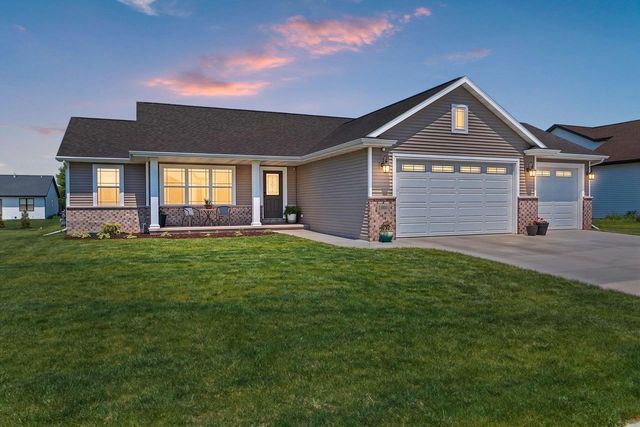 1960 RED FOX LANE, Kaukauna, WI 54130