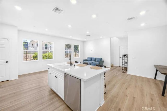 4229 E Carmel Privado, Ontario, CA 91761