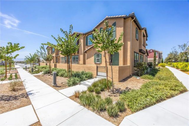 4229 E Carmel Privado, Ontario, CA 91761
