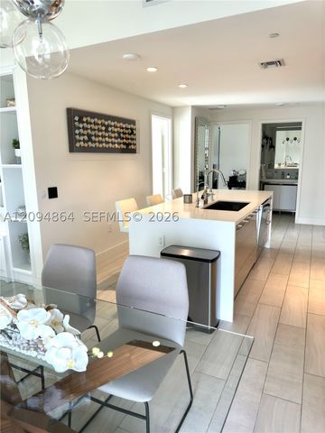 2000 Metropica Way 2109, Sunrise, FL 33323