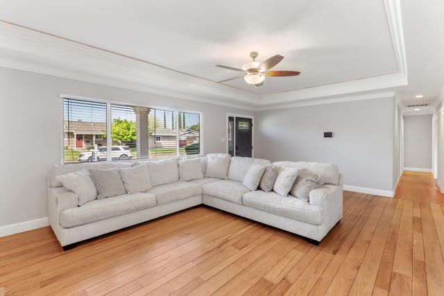 5106 Mckinney Way, Carmichael, CA 95608