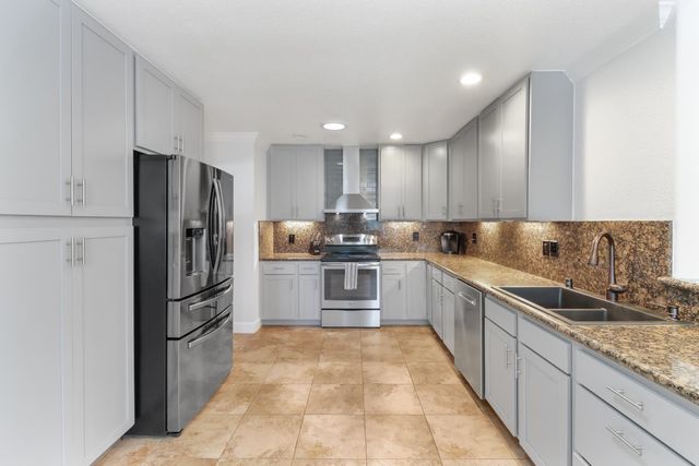 5106 Mckinney Way, Carmichael, CA 95608