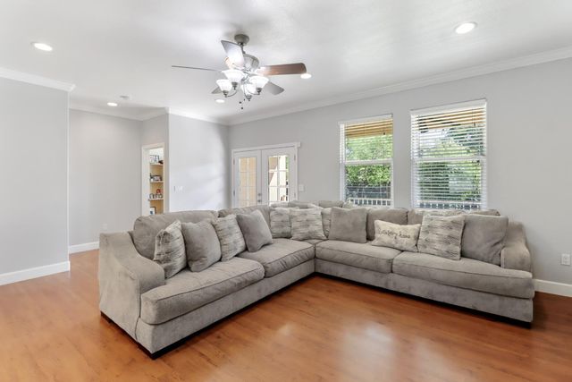 5106 Mckinney Way, Carmichael, CA 95608