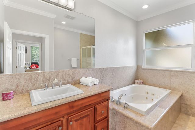 5106 Mckinney Way, Carmichael, CA 95608