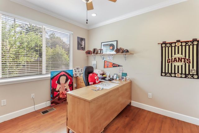 5106 Mckinney Way, Carmichael, CA 95608