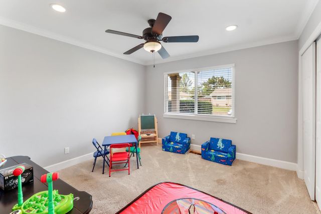 5106 Mckinney Way, Carmichael, CA 95608