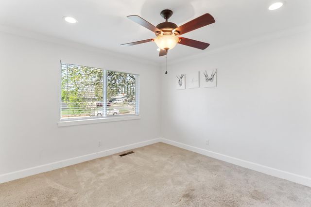 5106 Mckinney Way, Carmichael, CA 95608