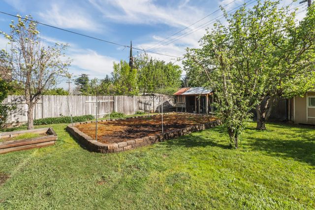 5106 Mckinney Way, Carmichael, CA 95608