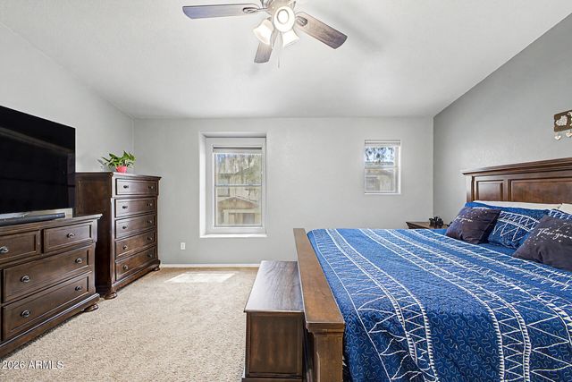 5815 E Grove Avenue, Mesa, AZ 85206