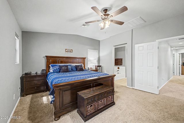 5815 E Grove Avenue, Mesa, AZ 85206