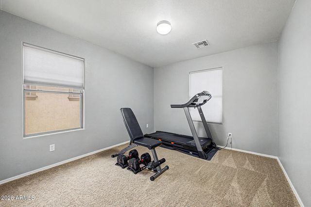 5815 E Grove Avenue, Mesa, AZ 85206