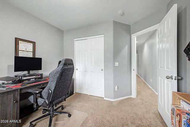 5815 E Grove Avenue, Mesa, AZ 85206