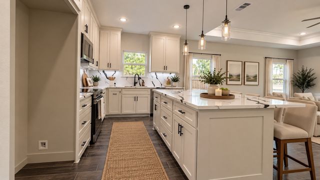 302 W Pine Street, Whitewright, TX 75491