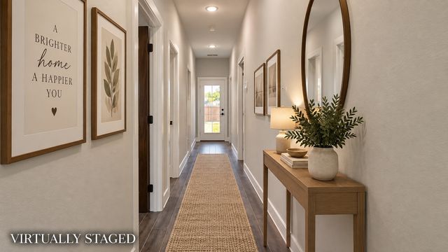 302 W Pine Street, Whitewright, TX 75491
