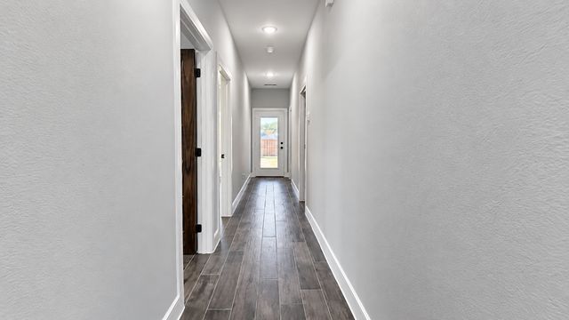 302 W Pine Street, Whitewright, TX 75491