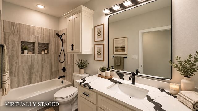 302 W Pine Street, Whitewright, TX 75491