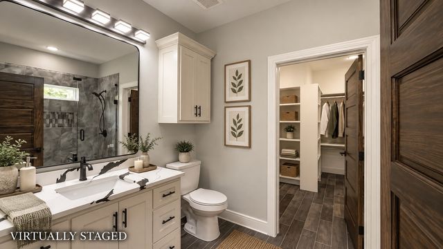 302 W Pine Street, Whitewright, TX 75491