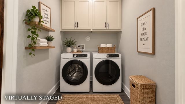 302 W Pine Street, Whitewright, TX 75491