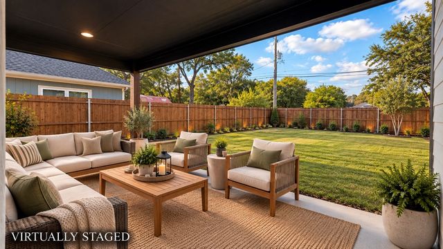 302 W Pine Street, Whitewright, TX 75491