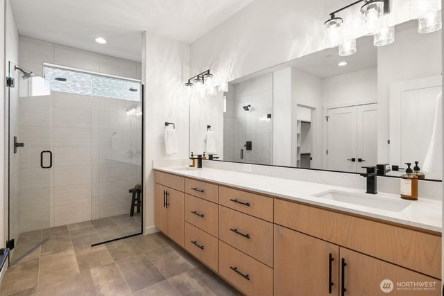 151 E Airedale Avenue, La Center, WA 98629