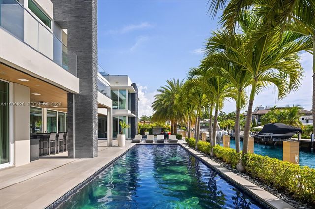 650 Royal Plaza Drive, Fort Lauderdale, FL 33301