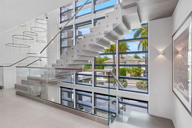 650 Royal Plaza Drive, Fort Lauderdale, FL 33301